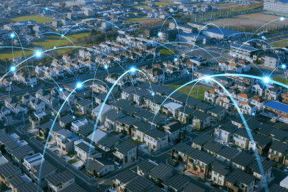 Fernando Trabach explica que as smart grids tornam o uso de fontes renováveis mais eficiente, ao equilibrar oferta e demanda de forma inteligente.