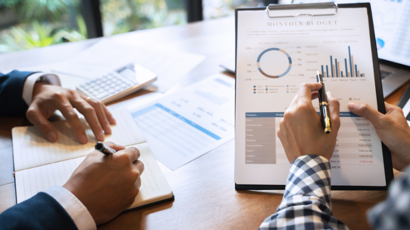 Na visão de Fernando Bruno Crestani, cidades inteligentes dependem de uma infraestrutura urbana integrada para garantir eficiência e qualidade de vida.