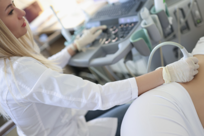 Dra. Thaline Neves Coutinho explica como o ultrassom é essencial para detectar pedras nos rins de forma rápida e precisa.