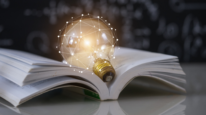 Sérgio Bento De Araújo apresenta as principais tendências tecnológicas que estão moldando a educação do futuro e revolucionando o aprendizado.