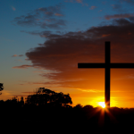 Reflexão de Jose Eduardo De Oliveira e Silva sobre o latim na unidade da Igreja: uma tradição viva que expressa comunhão e beleza litúrgica.