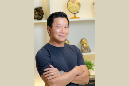 Milton Seigi Hayashi destaca técnica e naturalidade na rinoplastia moderna.