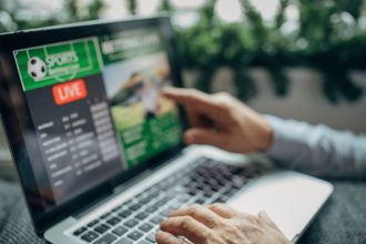 Publicidade de apostas esportivas e tecnologia: impactos, riscos e os caminhos da regulação no Brasil