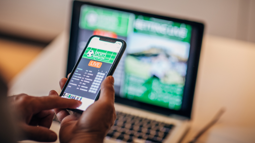 Publicidade de apostas esportivas entra na mira do Senado e reacende debate sobre regulação digital no Brasil